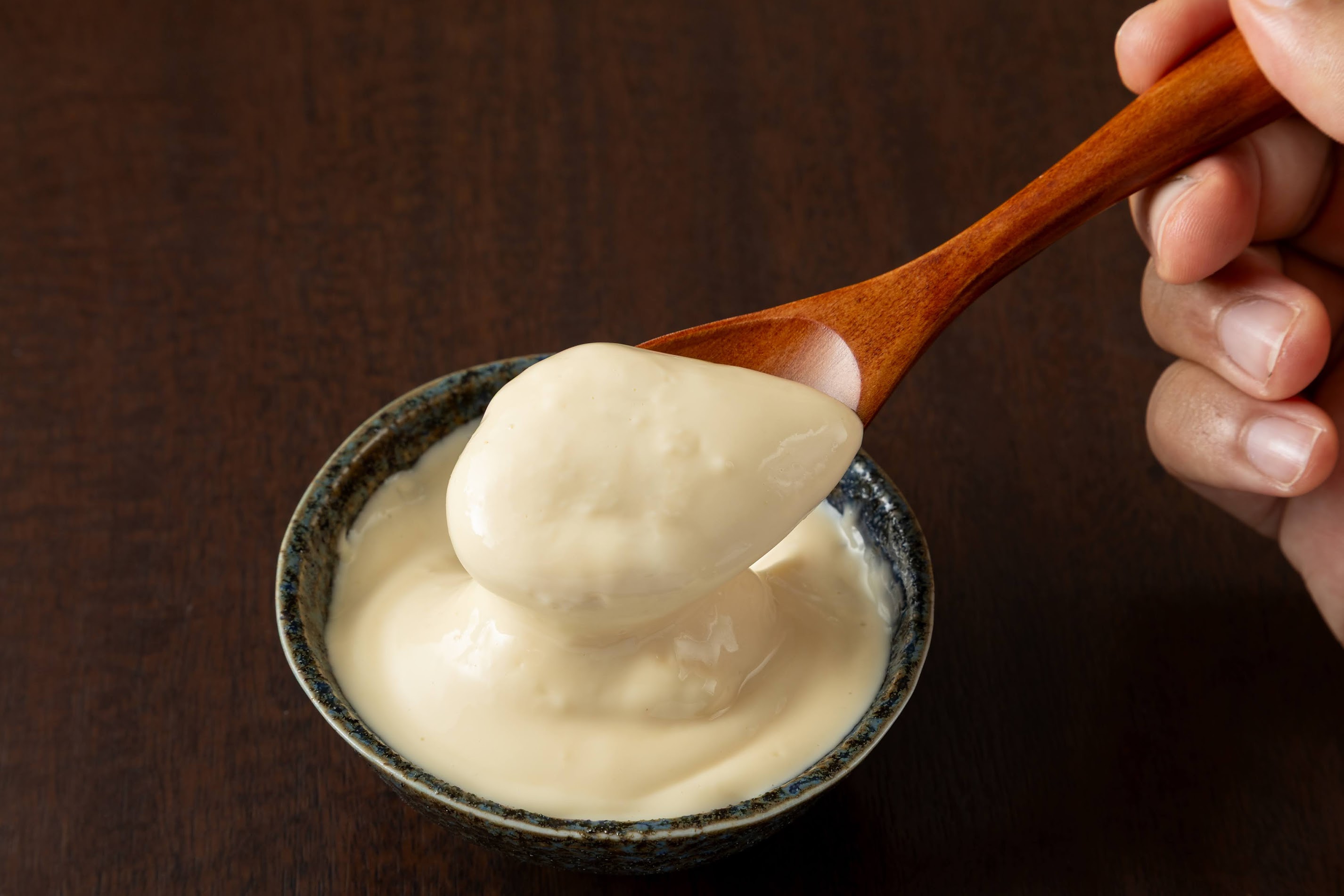 シンプルな素材で、まっすぐに。